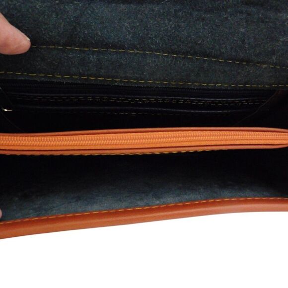 Vintage Dooney & Bourke All Weather Navy Blue Pebble Leather Crossbody Handbag - Picture 3 of 12